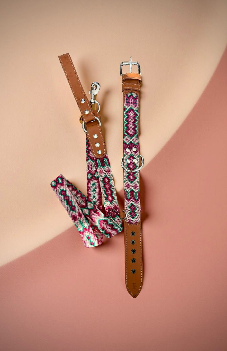 The Palm Collar